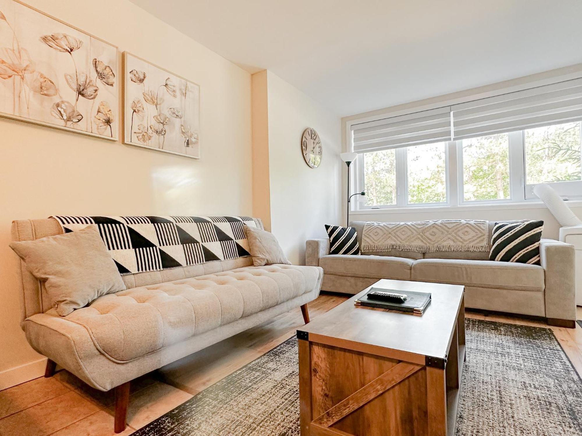 Apartament The Alpine Nest - 3 Beds - 4 Guests - Free Parking - Pool Mont-Tremblant Zewnętrze zdjęcie