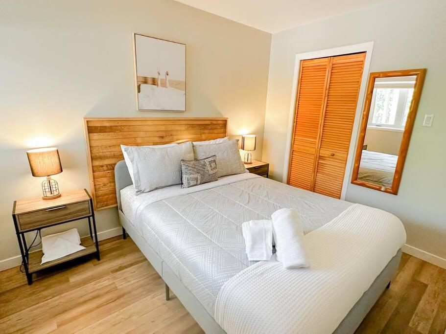 Apartament The Alpine Nest - 3 Beds - 4 Guests - Free Parking - Pool Mont-Tremblant Zewnętrze zdjęcie